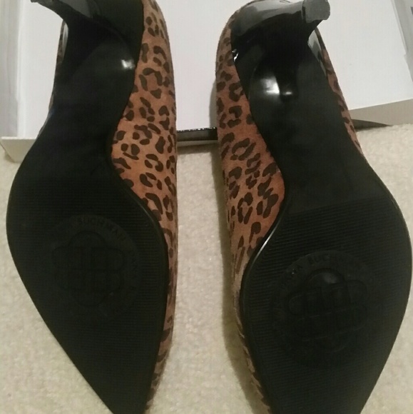 Shoes - Picture 3 of 3